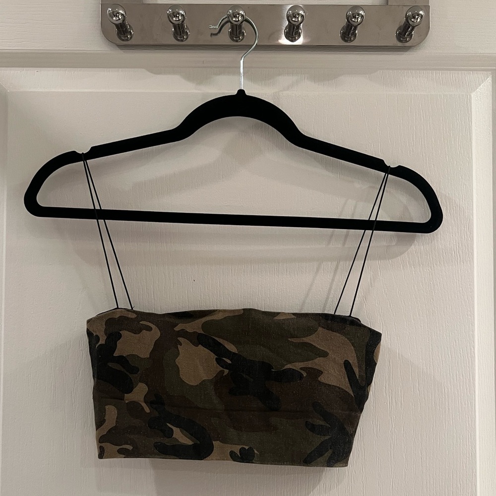 Meshki XS Camo Crop Top